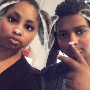 Meet your Posher, Cameron